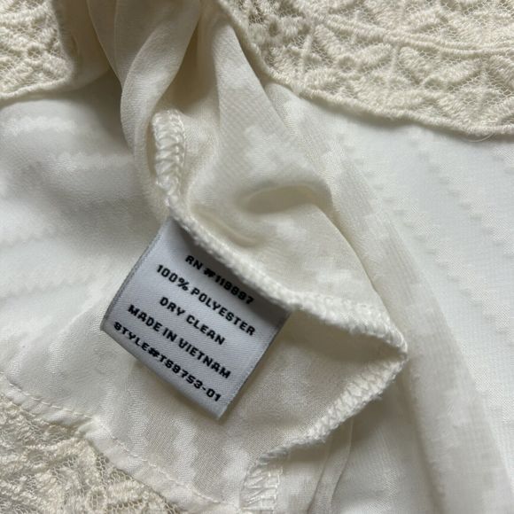 Eclair S Women’s Blouse Balloon Sleeve Cream Lace Hem Career*1 Fabric Spot Geo - Picture 10 of 11